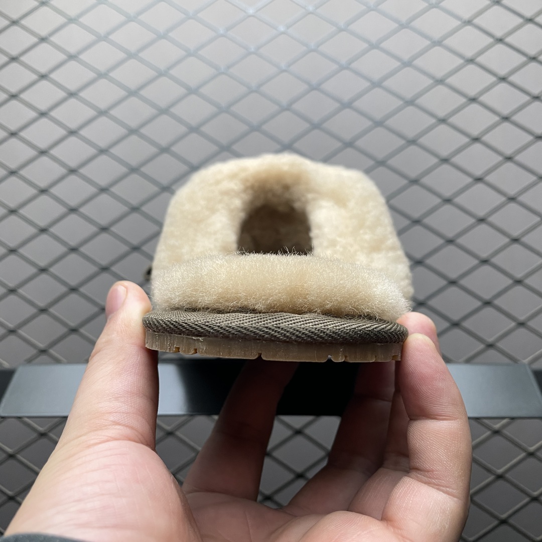 如何辨别TS联名倒钩复刻UGG拖鞋的真假？有哪些非专业方法？缩略图