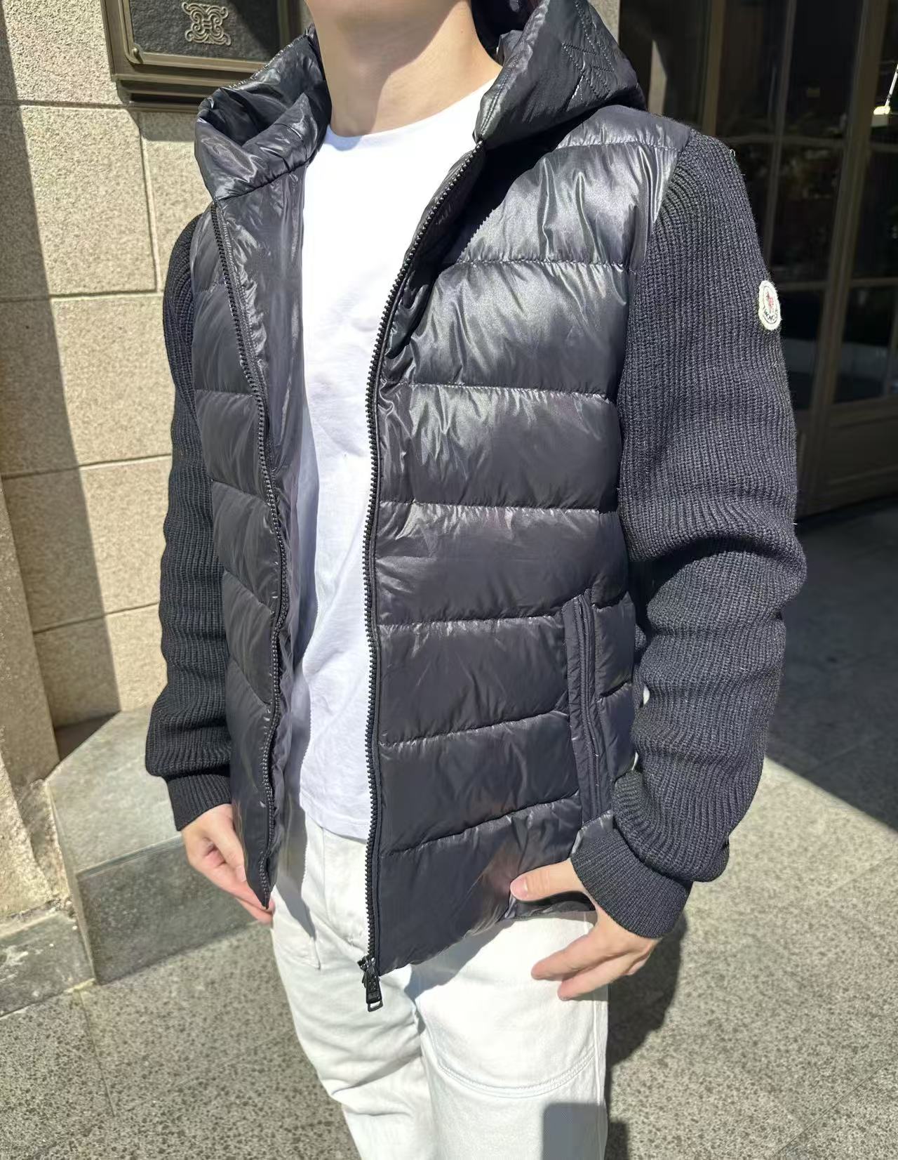 MONCLER蒙口MC 拼接毛织荧光织带连帽羽绒服缩略图