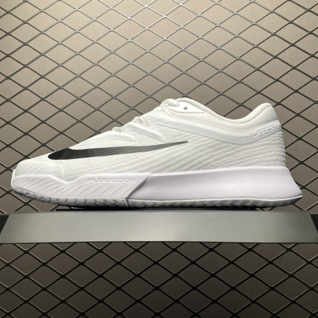 正品网眼“子弹型”，纯原是“椭圆脸”，记好成鉴鞋大神插图1