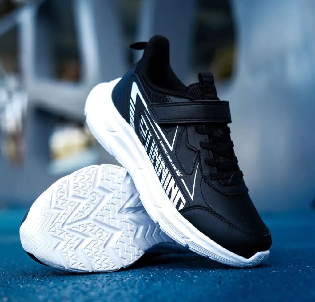 这双魔术贴跑鞋，让孩子出门效率直接翻倍插图