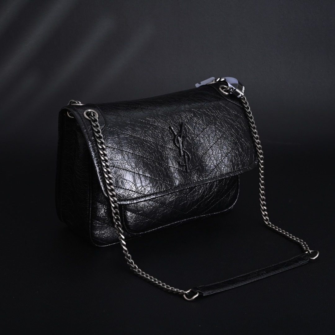 圣罗兰YSL Niki 银链黑标Logo复古褶皱D扣流浪包 黑色缩略图