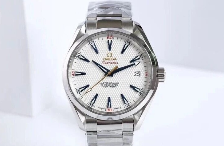 当高尔夫遇上制表艺术:海马Aqua Terra莱德杯限量款缩略图 当高尔夫遇上制表艺术:海马Aqua Terra莱德杯限量款缩略图