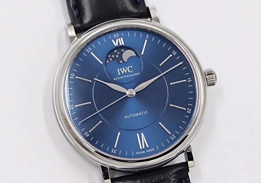 波涛菲诺月相腕表，三大独家亮点定义正装典范插图