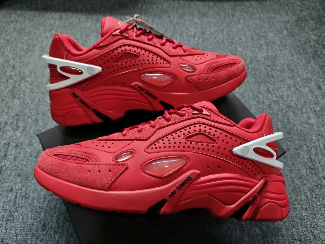 RAF SIMONS Cylon – 21红色款缩略图 RAF SIMONS Cylon – 21红色款缩略图