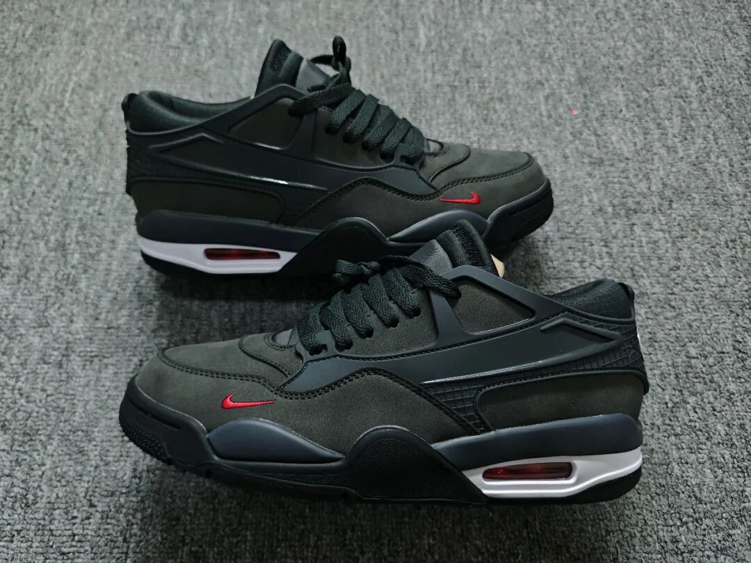 Nigel Sylvester x Air Jordan 4 RM SP “Anthracite” 黑色缩略图 Nigel Sylvester x Air Jordan 4 RM SP “Anthracite” 黑色缩略图
