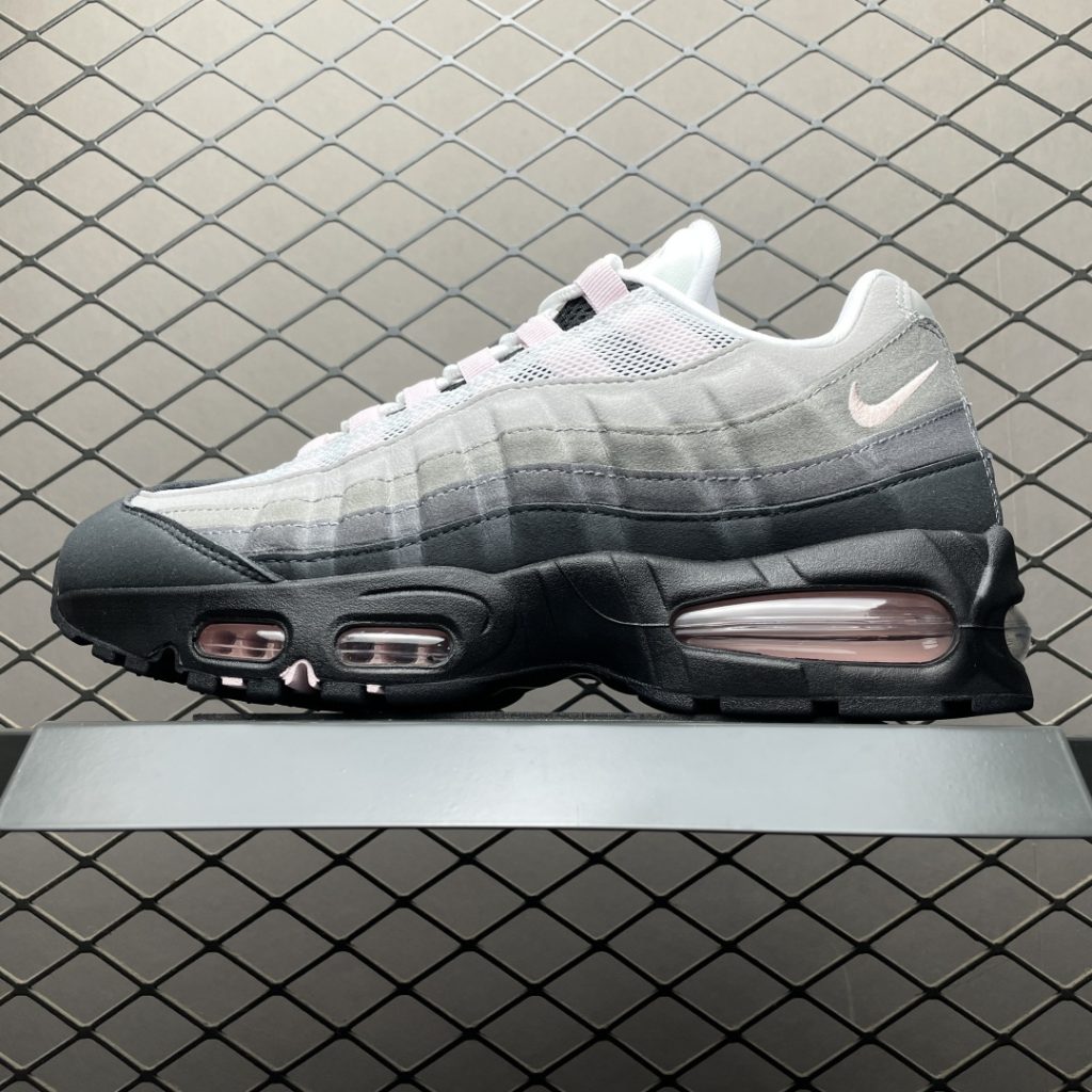 如何辨别莆田气垫鞋的真标和纯原级别?插图1 如何辨别莆田气垫鞋的真标和纯原级别?插图1