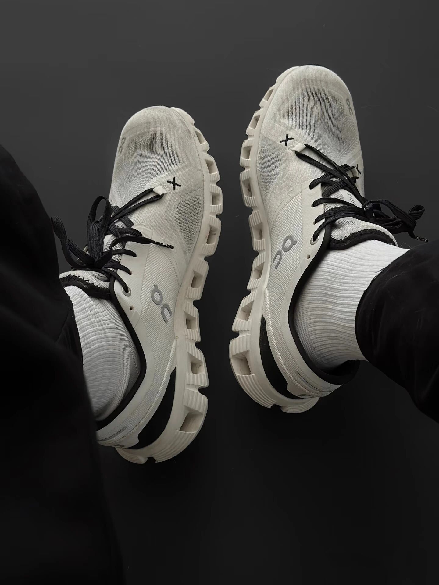 跑鞋健身穿啥鞋|这双轻如羽毛的昂跑Cloud X 3 通勤户外两不误缩略图 跑鞋健身穿啥鞋|这双轻如羽毛的昂跑Cloud X 3 通勤户外两不误缩略图