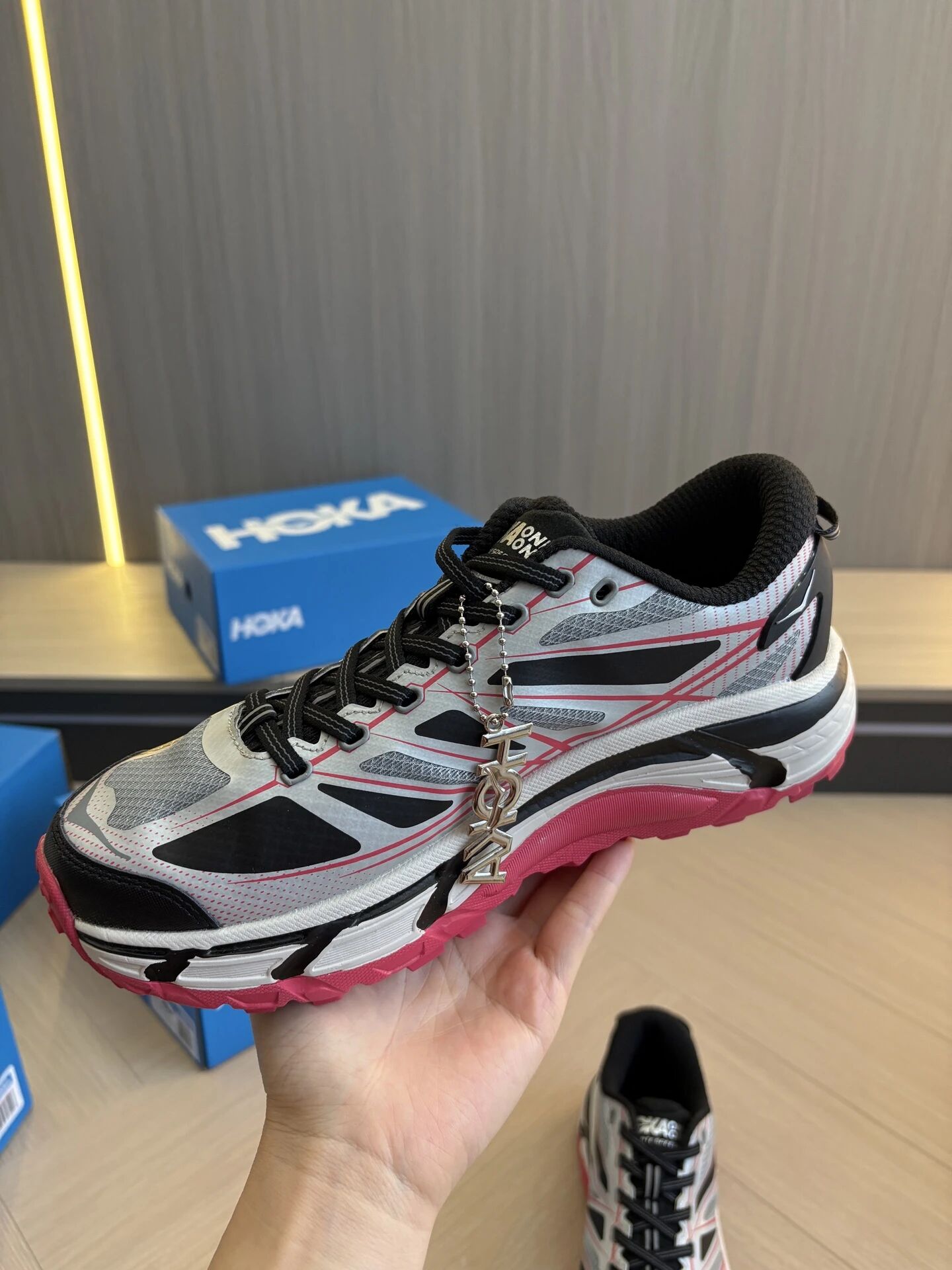 过年就穿它|HOKA Mafate Speed 2 一眼被嫩到的新配色缩略图 过年就穿它|HOKA Mafate Speed 2 一眼被嫩到的新配色缩略图