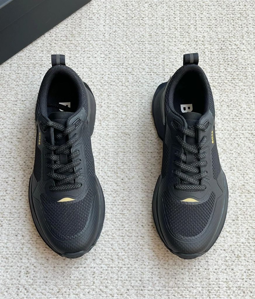 中产男士喜欢穿什么鞋|BOSS 简练风度 自成焦点插图 中产男士喜欢穿什么鞋|BOSS 简练风度 自成焦点插图