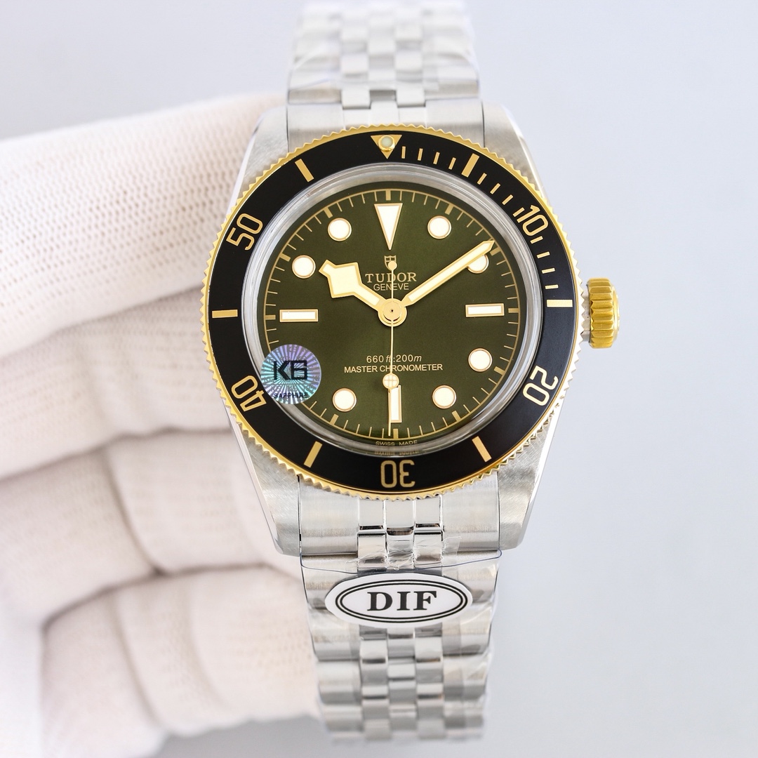 英国哈罗德175周年纪念限量版 全球限量175枚缩略图 英国哈罗德175周年纪念限量版 全球限量175枚缩略图