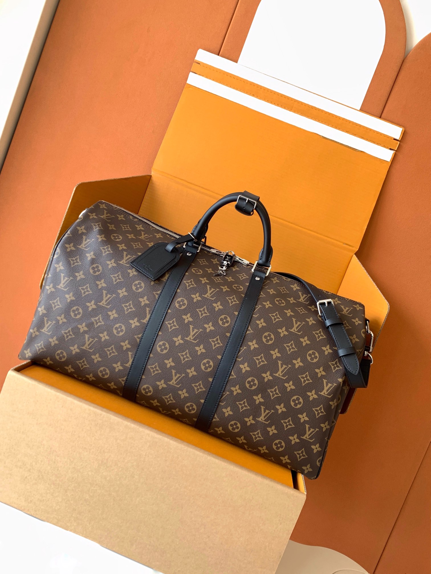 LV KEEPALL 55旅行袋(配肩带)老花配黑皮缩略图 LV KEEPALL 55旅行袋(配肩带)老花配黑皮缩略图