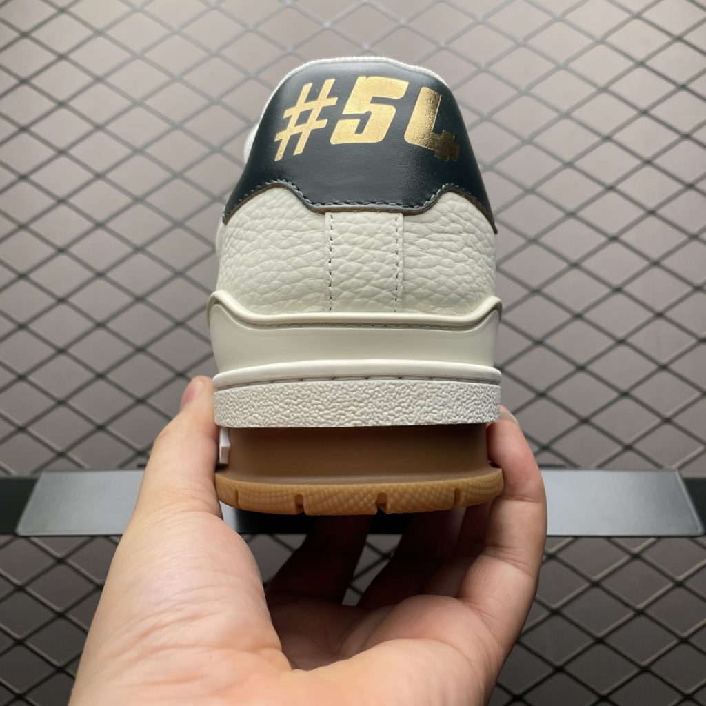 2026莆田Louis Vuitton 路易威登 LV Trainer 低帮休闲板鞋插图