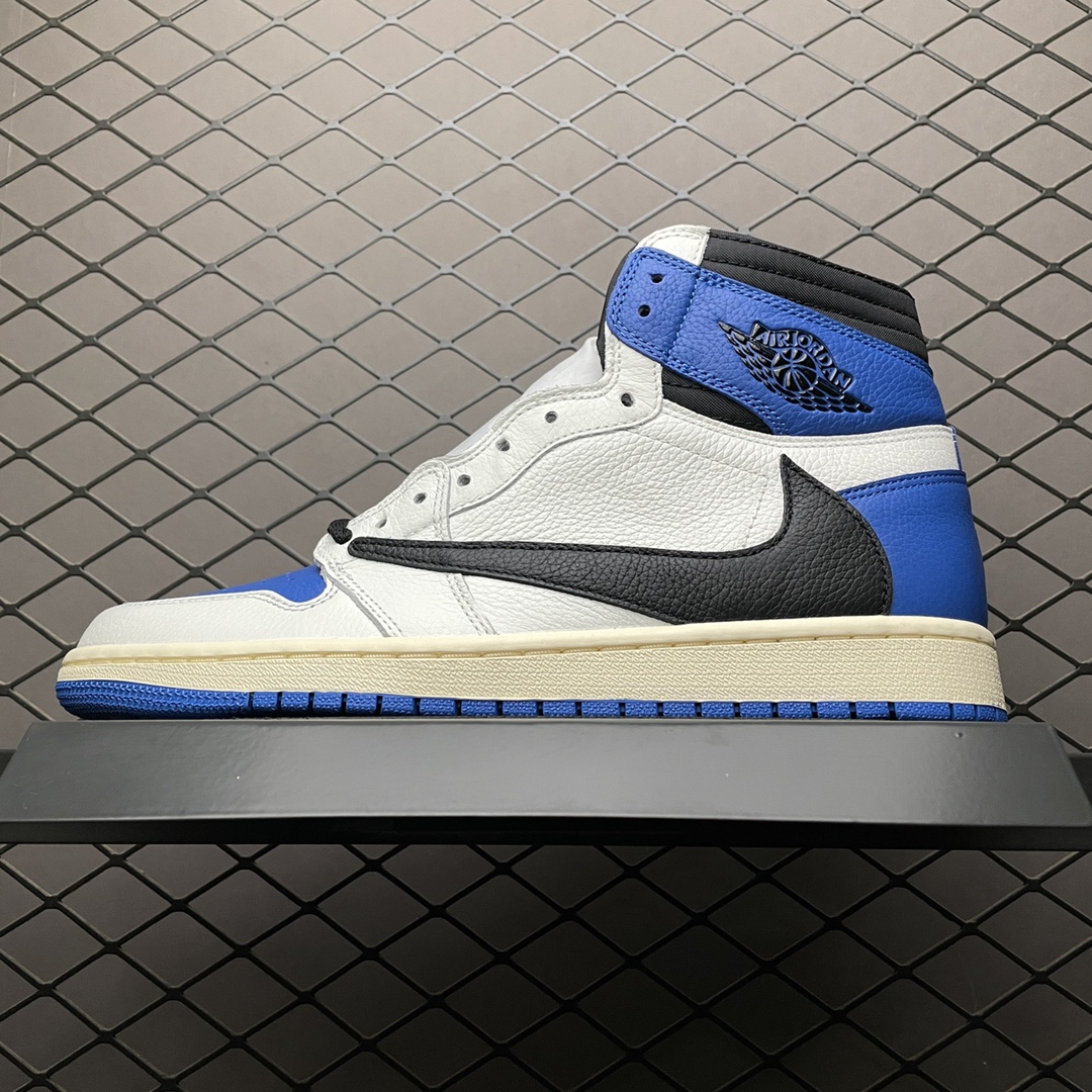 莆田顶级纯原乔丹AJ1倒钩大闪电的价格一般是多少？缩略图