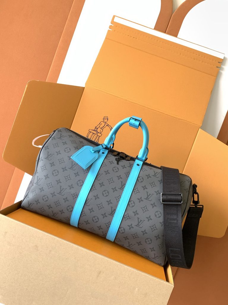 p3600 M11481 特级全钢 正品开发 原厂皮 芯片版 配全套专柜包装插图 p3600 M11481 特级全钢 正品开发 原厂皮 芯片版 配全套专柜包装插图