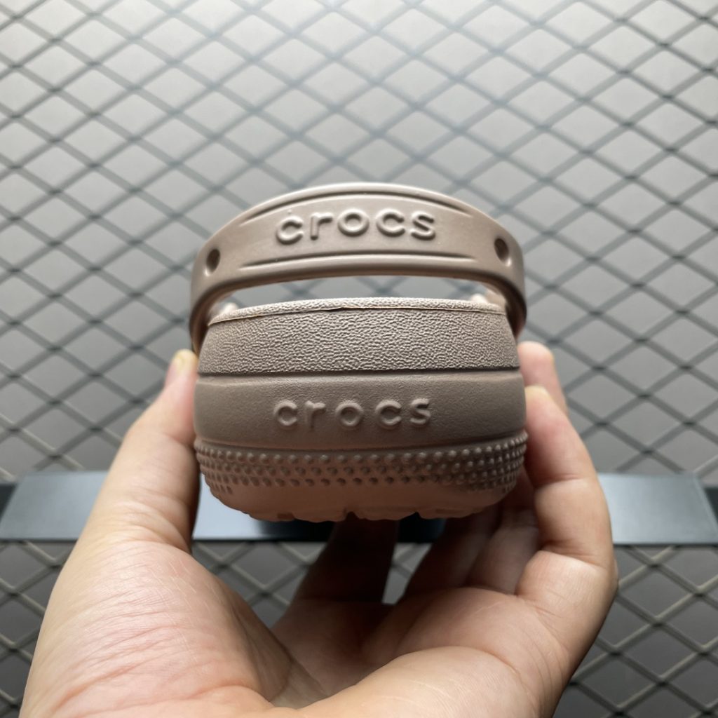 纯原韩国订单Crocs卡骆驰芭蕾沙滩洞洞鞋凉鞋拖鞋插图1 纯原韩国订单Crocs卡骆驰芭蕾沙滩洞洞鞋凉鞋拖鞋插图1